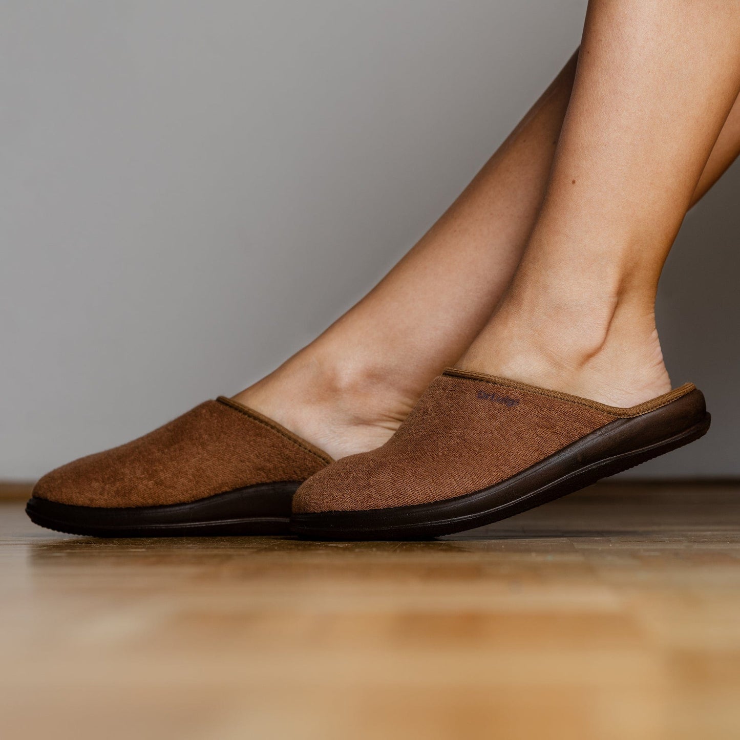 DRLUIGI MEDICAL FOOTWEAR FOR WOMEN PU-01-01-TF - BROWN