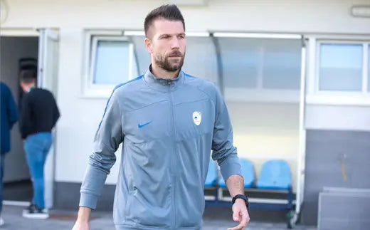 Famous Slovenian football manager always wears DrLuigi DrLuigi