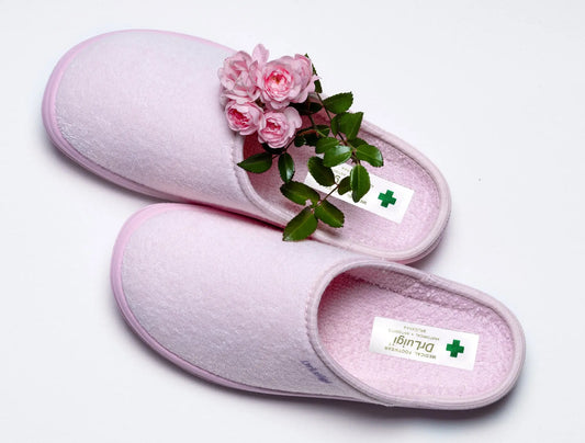 8 Reasons to Wear Orthopedic Slippers DrLuigi